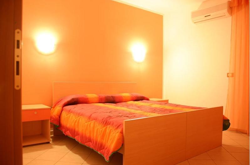L'Arcobaleno Villa Santa Maria la Palma Kamer foto